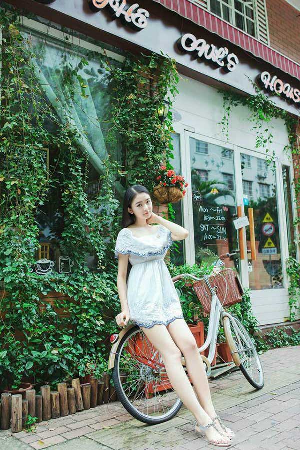 聊天最好是找双方都比较感兴趣的话题。