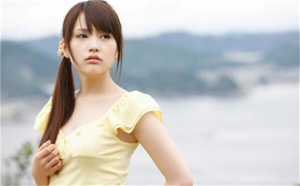 如何追女神？追女神应解决的4个问题，和女生聊天的4个套路