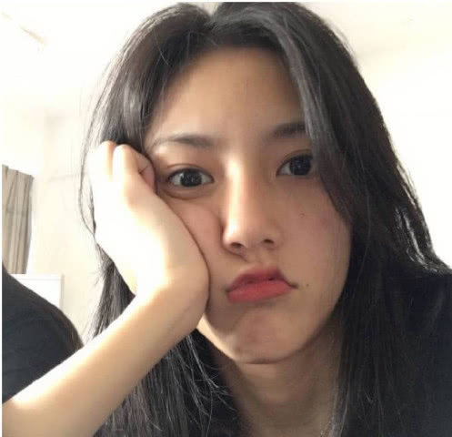 追求女生应该保持怎样的聊天频率？