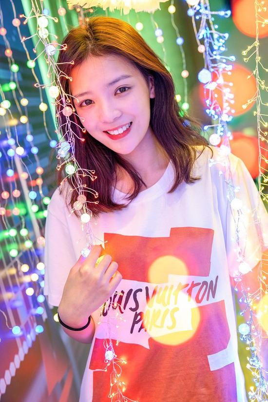 给女孩子发搞笑图片能够缓解尴尬气氛