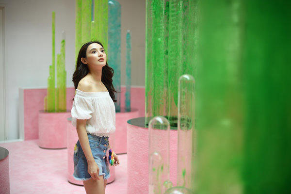 当女生给出年龄后，千万不要说是什么到了恋爱的年纪了