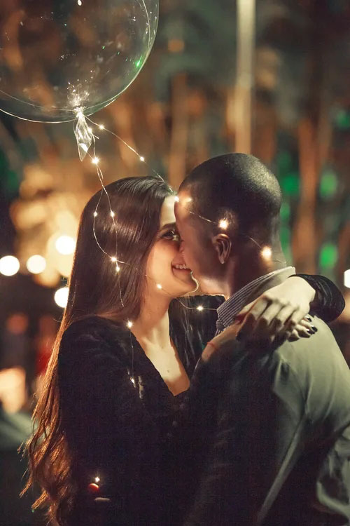 如何解锁自己的装备呢？让她欲罢不能？