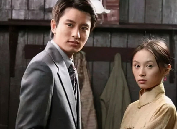 王子文回应对贾乃亮余情未了