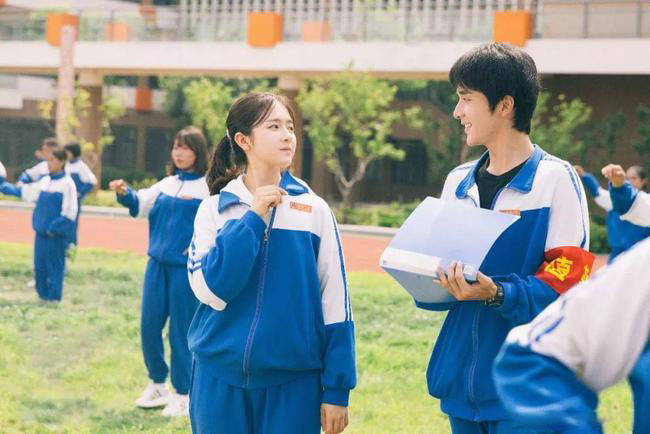 高中谈恋爱会影响以后吗？