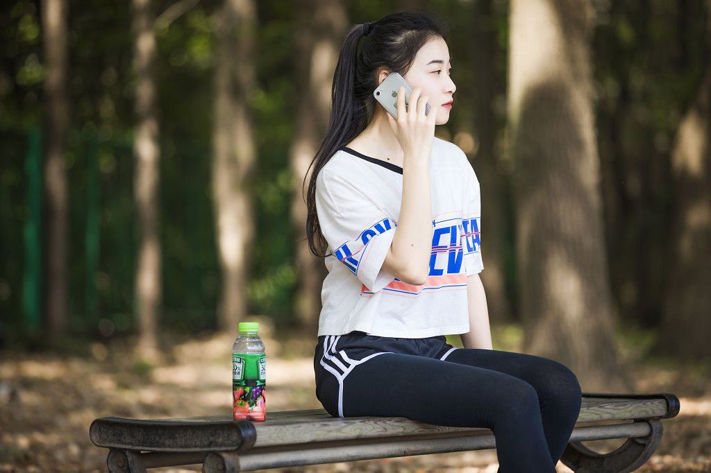 聊天的第一句话很重要，和女生打电话聊什么话题？