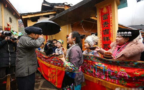 在小县城找对象真的很难吗：本科以下女孩很容易，硕士基本找不到