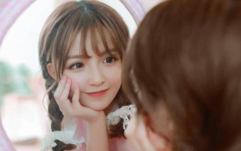 怎样和一个陌生女孩子聊天，教你三招快速聊出好感！