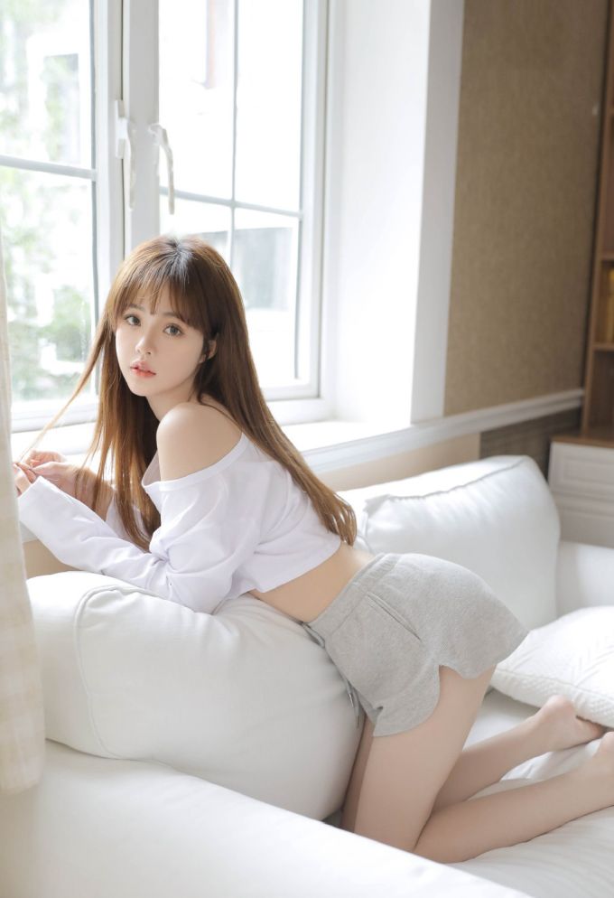 为什么20岁会死皮赖脸地追女生，30岁后和女生聊天的勇气都没有