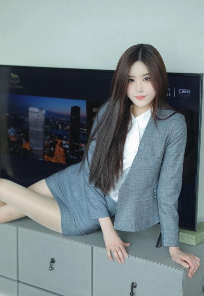 吸引女生三阶段，用对方法才能一步到位，赢得女人芳心