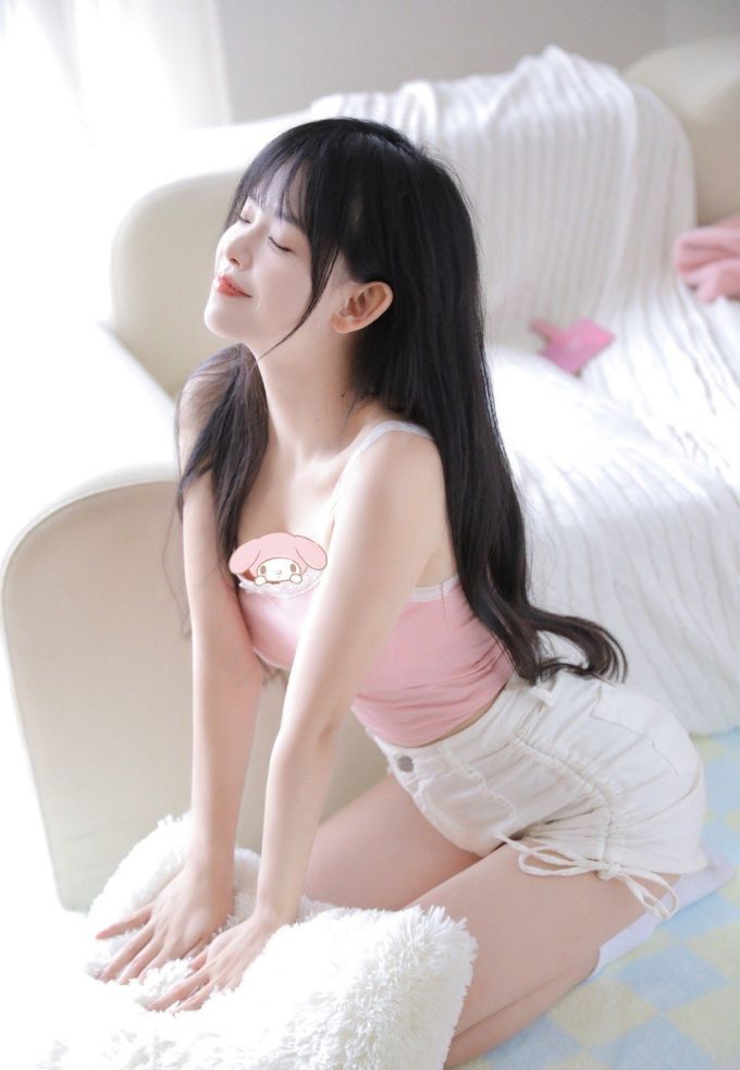 男女之间有以下三个行为，多半不是相爱而是暧昧了